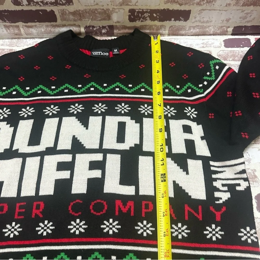 The Office Holiday Festive Black and Green Women's Sweater M